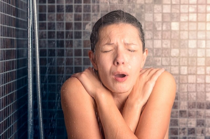 Is It Healthy To Take Cold Showers?