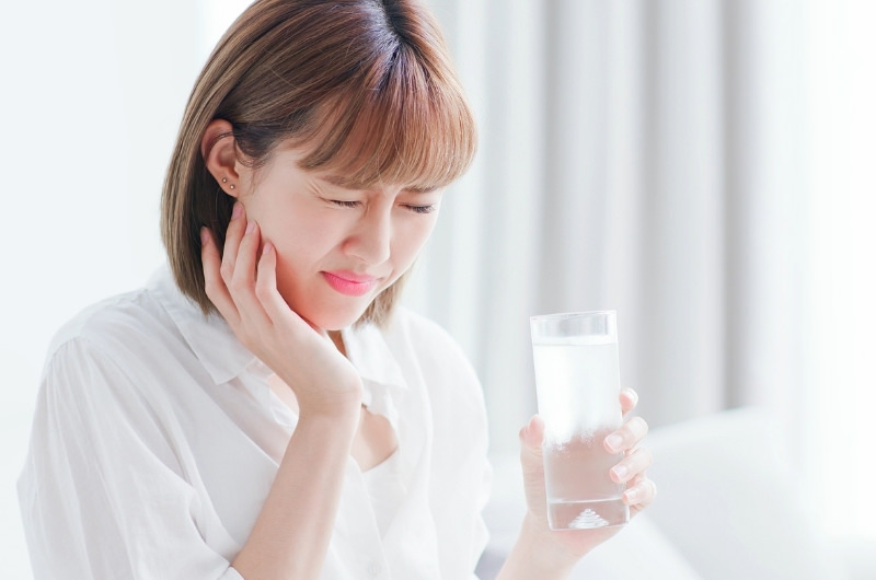 When Can I Eat Solid Food After Tooth Extraction?