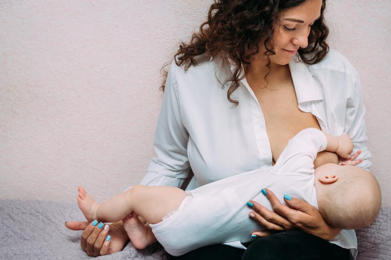 Is It Safe To Whiten Your Teeth While Breastfeeding